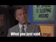 BS71cf51qzl2LLT.gif