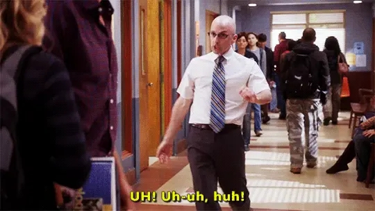 13599